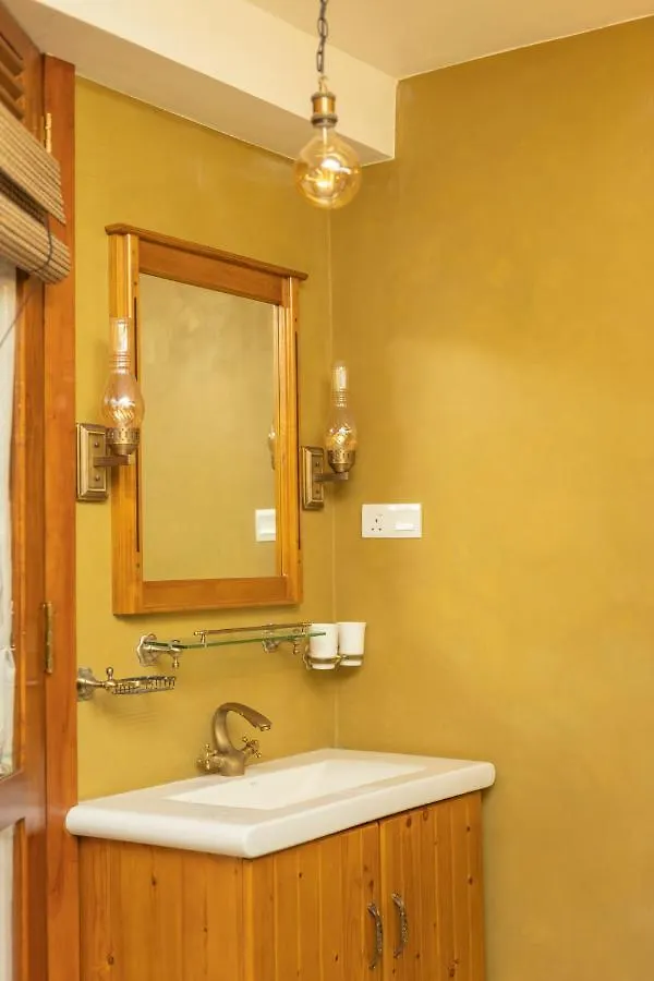 Agra Kandy Hotel