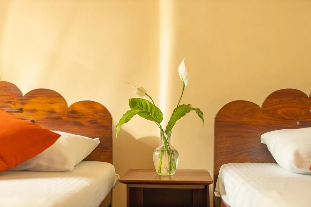 Agra Kandy Hotel