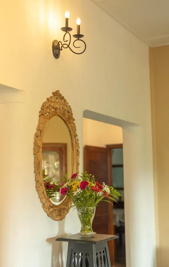 Agra Kandy Hotel