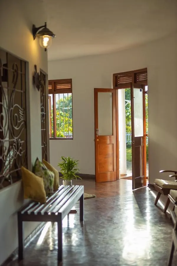 Hotel Agra Kandy